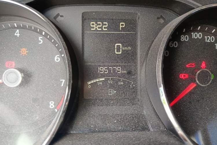 Used Volkswagen Lavida 2017 230TSI DSG Comfort Edition Odometer Close Up