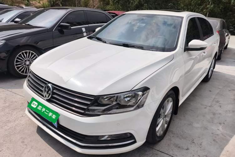 Used Volkswagen Lavida 2017 230TSI DSG Comfort Edition Guazi used car, China used car export, Used car for sale, Used  cars, Cheapest cars for sale