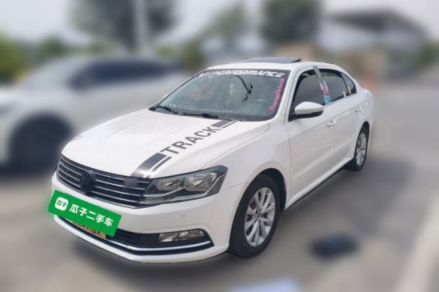 Used Volkswagen Lavida 2017 1.6L Manual Comfort Edition