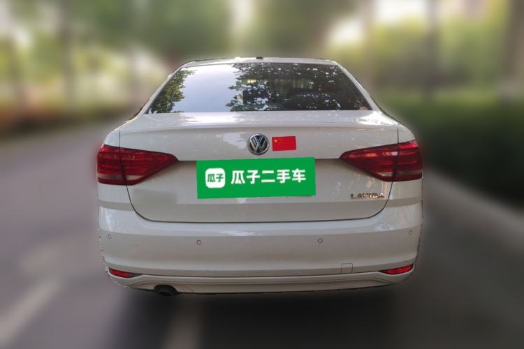Used Volkswagen Lavida 2017 1.6L Manual Fashion Edition Rear