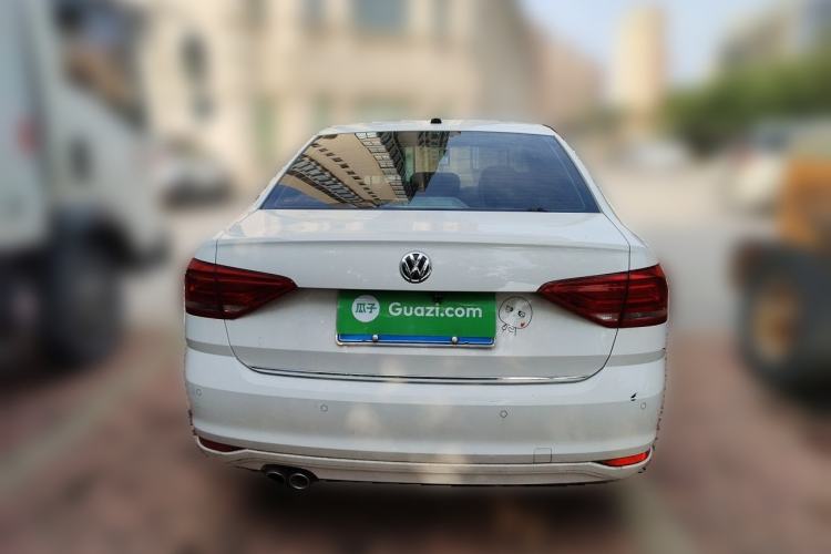 Used Volkswagen Lavida 2017 1.6L Manual Comfort Edition Rear