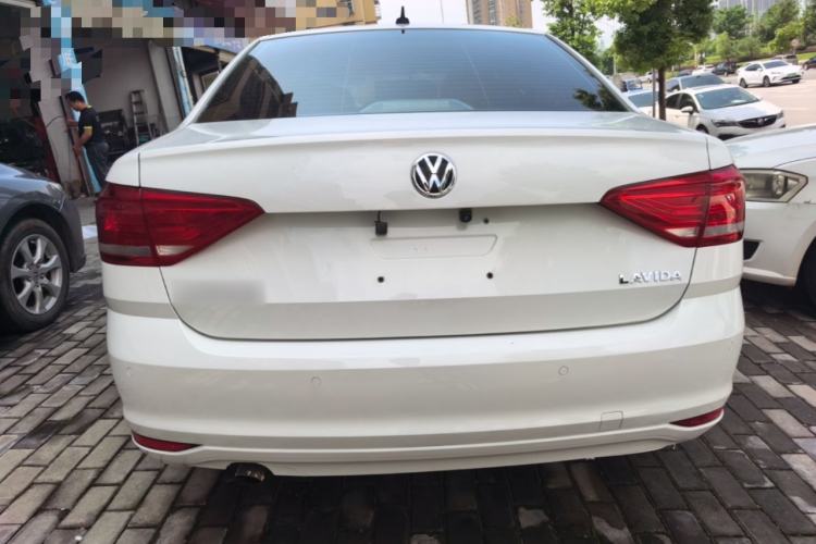 Used Volkswagen Lavida 2017 1.6L Automatic Fashion Edition Rear