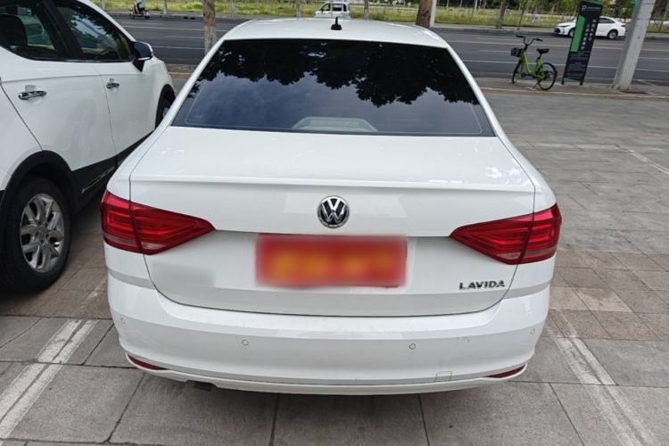 Used Volkswagen Lavida 2017 1.6L Manual Fashion Edition Rear