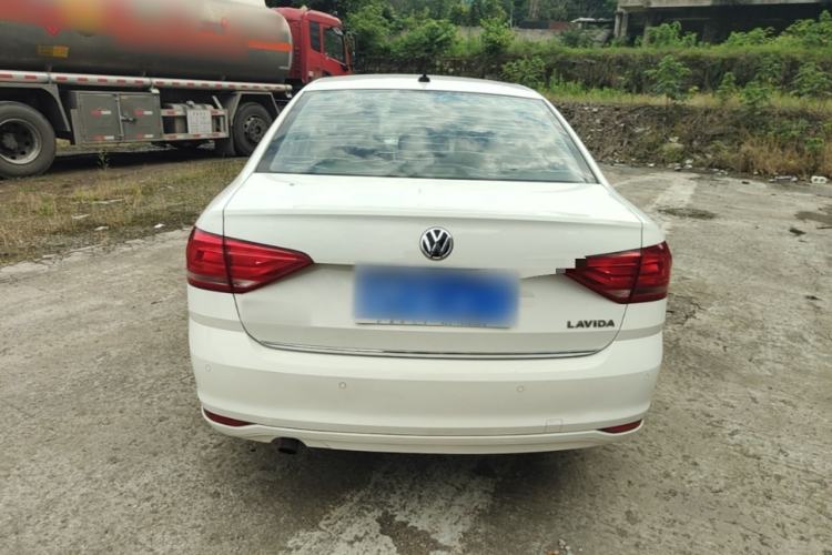 Used Volkswagen Lavida 2017 1.6L Automatic Comfort Edition Rear