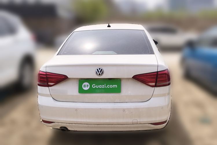 Used Volkswagen Lavida 2017 1.6L Manual Fashion Edition Rear