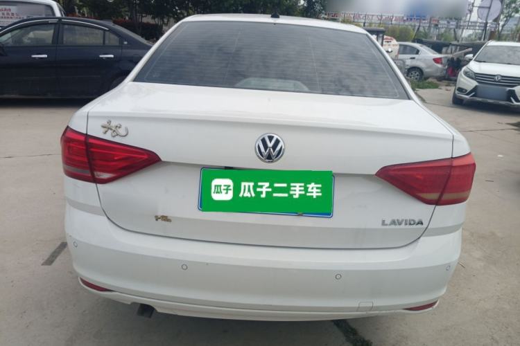 Used Volkswagen Lavida 2017 1.6L Manual Fashion Edition Rear
