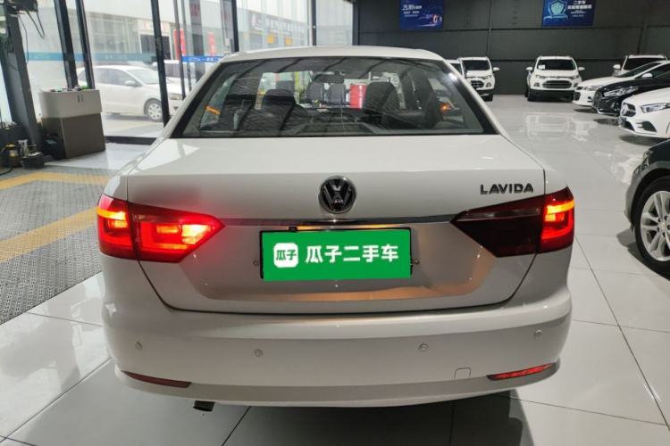 Used Volkswagen Lavida 2017 1.6L Automatic Comfort Edition Rear