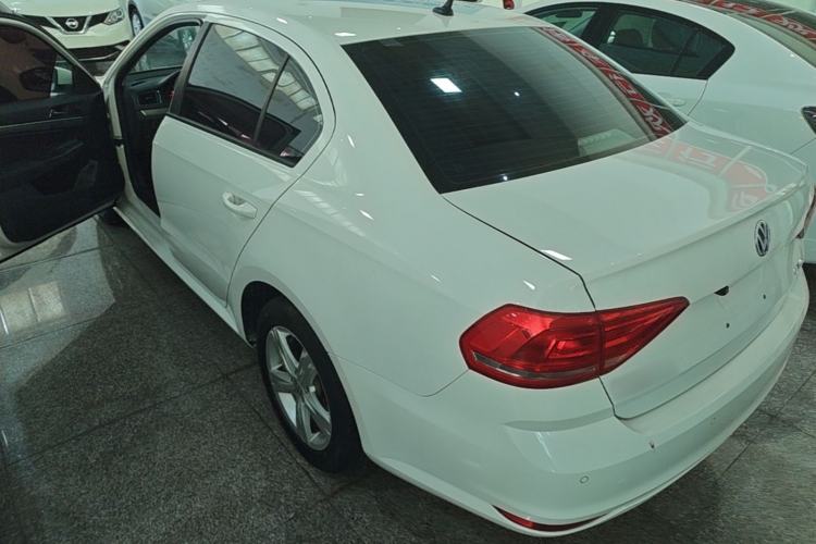Used Volkswagen Lavida 2017 1.6L Automatic Fashion Edition Rear Left 45 Deg