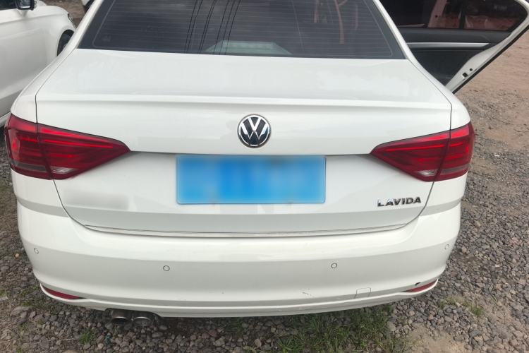 Used Volkswagen Lavida 2017 1.6L Automatic Fashion Edition Rear