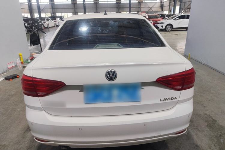 Used Volkswagen Lavida 2017 1.6L Automatic Fashion Edition Rear