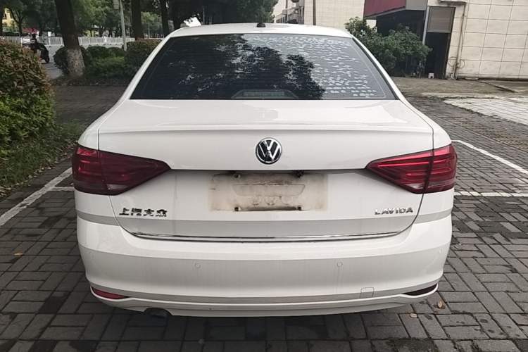 Used Volkswagen Lavida 2017 1.6L Automatic Comfort Edition Rear
