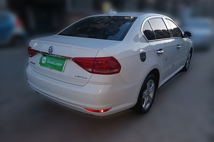 Used Volkswagen Lavida 2017 1.6L Manual Fashion Edition Rear Right 45 Deg