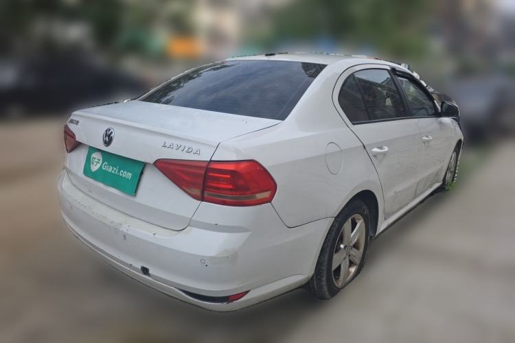 Used Volkswagen Lavida 2017 1.6L Automatic Fashion Edition Rear Right 45 Deg