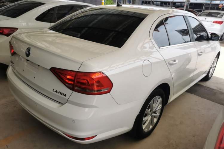 Used Volkswagen Lavida 2017 1.6L Automatic Comfort Edition Rear Right 45 Deg