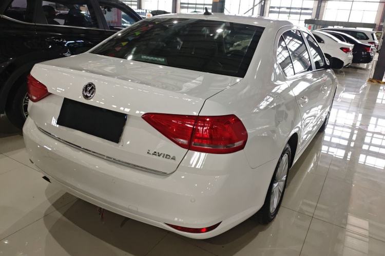 Used Volkswagen Lavida 2017 1.6L Automatic Comfort Edition Rear Right 45 Deg