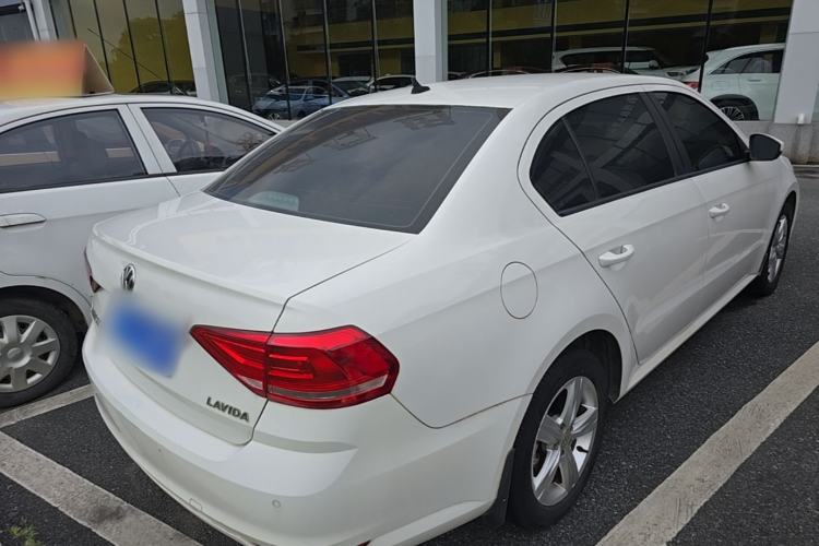 Used Volkswagen Lavida 2017 1.6L Manual Fashion Edition Rear Right 45 Deg
