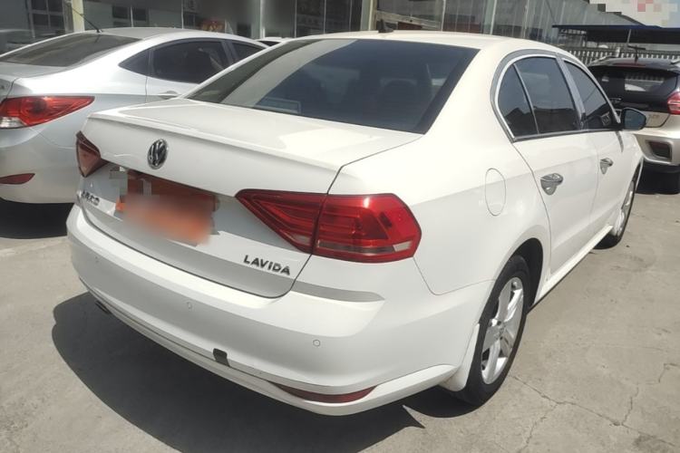 Used Volkswagen Lavida 2017 1.6L Manual Fashion Edition Rear Right 45 Deg