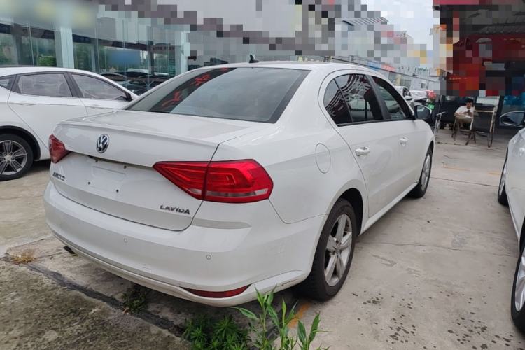 Used Volkswagen Lavida 2017 1.6L Manual Fashion Edition Rear Right 45 Deg