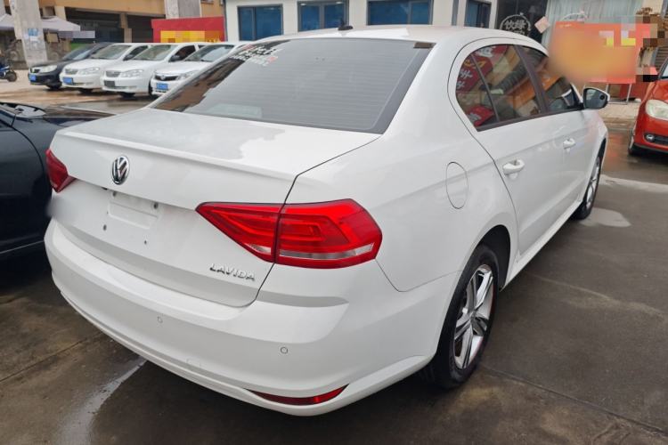 Used Volkswagen Lavida 2017 1.6L Automatic Fashion Edition Rear Right 45 Deg