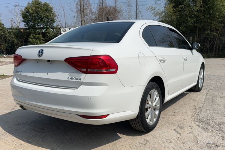 Used Volkswagen Lavida 2017 1.6L Automatic Comfort Edition Rear Right 45 Deg