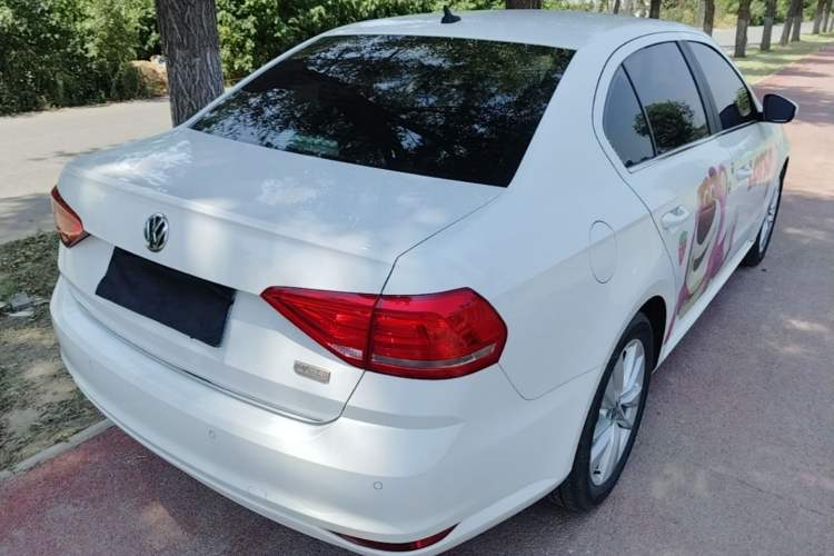 Used Volkswagen Lavida 2017 1.6L Automatic Comfort Edition Rear Right 45 Deg