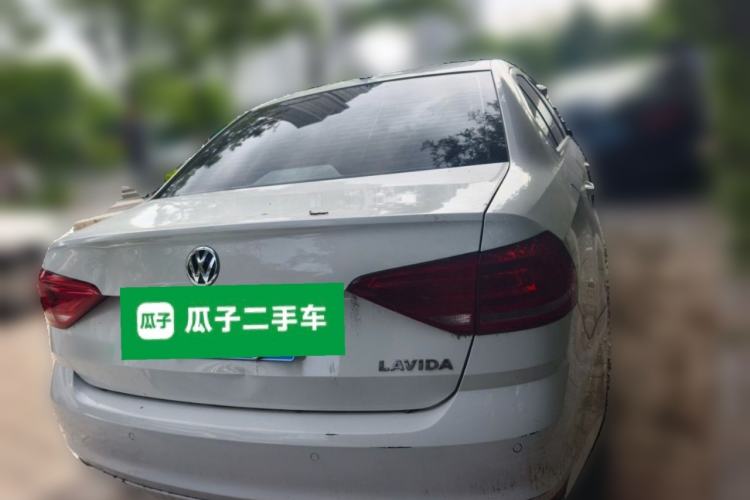 Used Volkswagen Lavida 2017 1.6L Automatic Fashion Edition Rear Right 45 Deg
