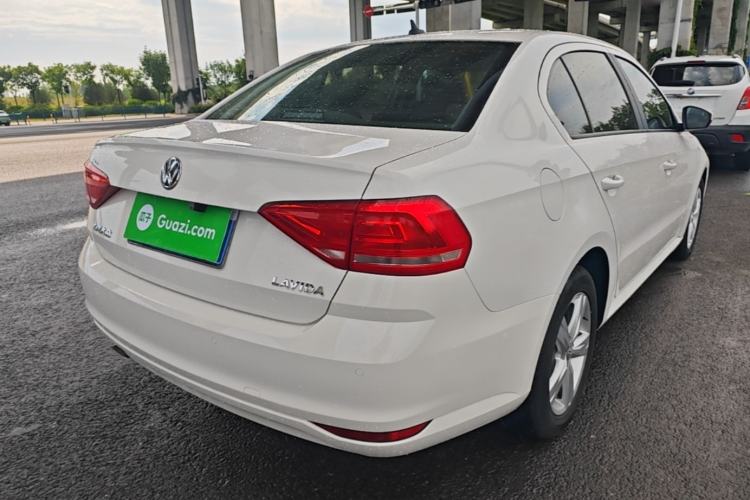 Used Volkswagen Lavida 2017 1.6L Automatic Fashion Edition Rear Right 45 Deg
