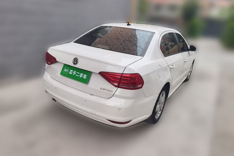 Used Volkswagen Lavida 2017 1.6L Automatic Fashion Edition Rear Right 45 Deg