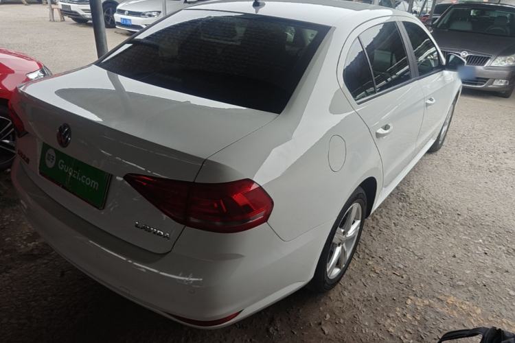 Used Volkswagen Lavida 2017 1.6L Manual Fashion Edition Rear Right 45 Deg
