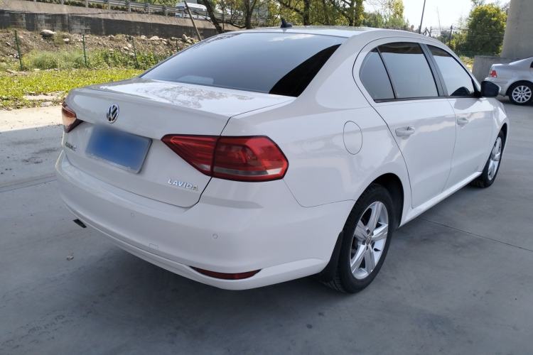 Used Volkswagen Lavida 2017 1.6L Automatic Fashion Edition Rear Right 45 Deg