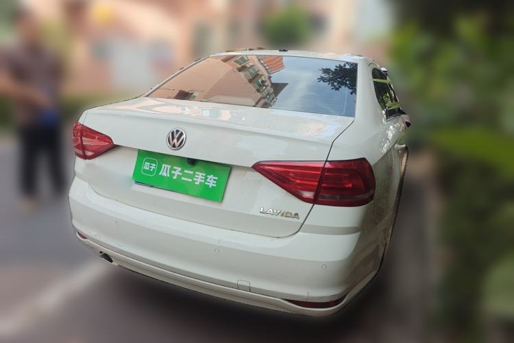 Used Volkswagen Lavida 2017 1.6L Automatic Fashion Edition Rear Right 45 Deg