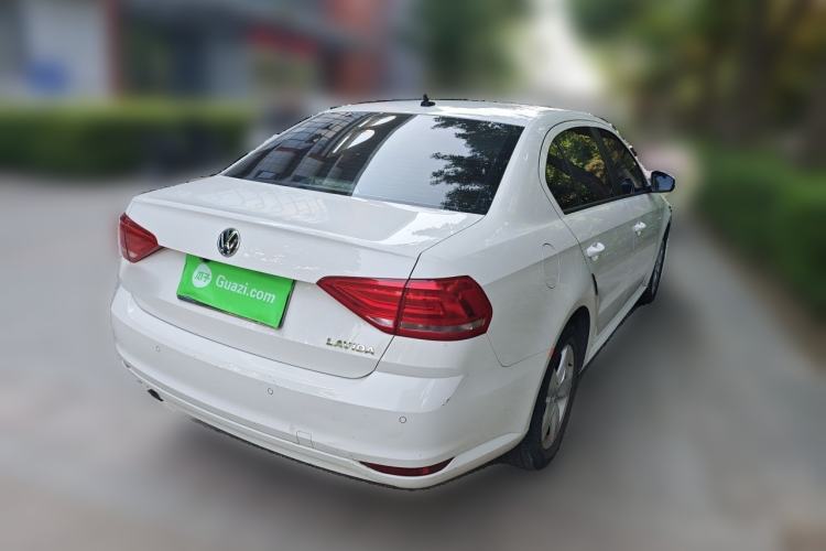 Used Volkswagen Lavida 2017 1.6L Automatic Fashion Edition Rear Right 45 Deg