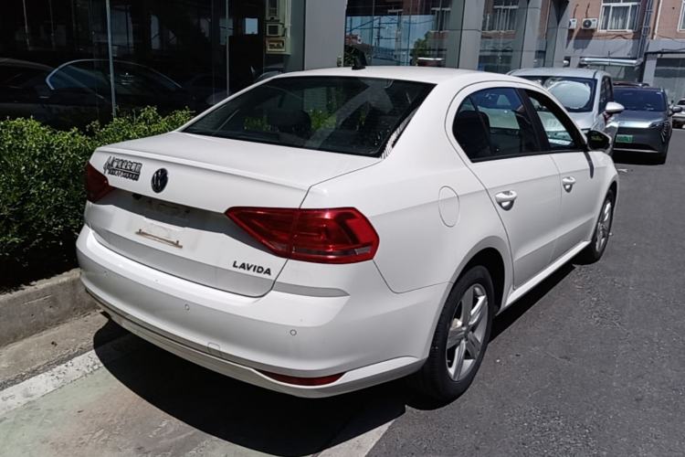 Used Volkswagen Lavida 2017 1.6L Automatic Fashion Edition Rear Right 45 Deg