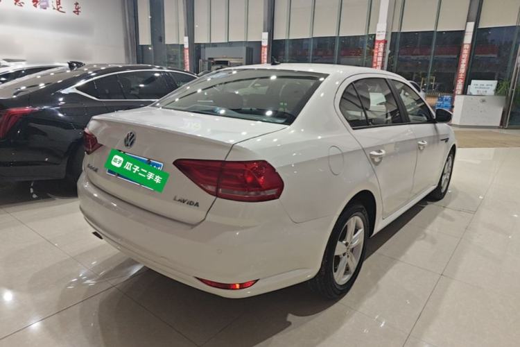 Used Volkswagen Lavida 2017 1.6L Automatic Fashion Edition Rear Right 45 Deg