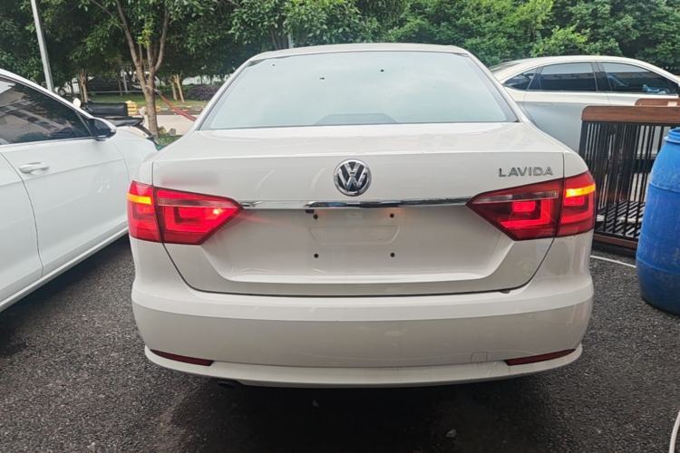 Used Volkswagen Lavida 2017 1.6L Automatic Comfort Edition Rear