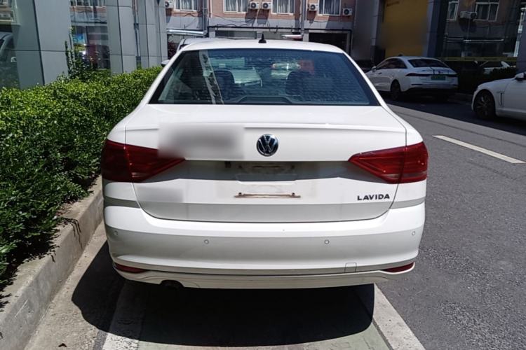 Used Volkswagen Lavida 2017 1.6L Automatic Fashion Edition Rear