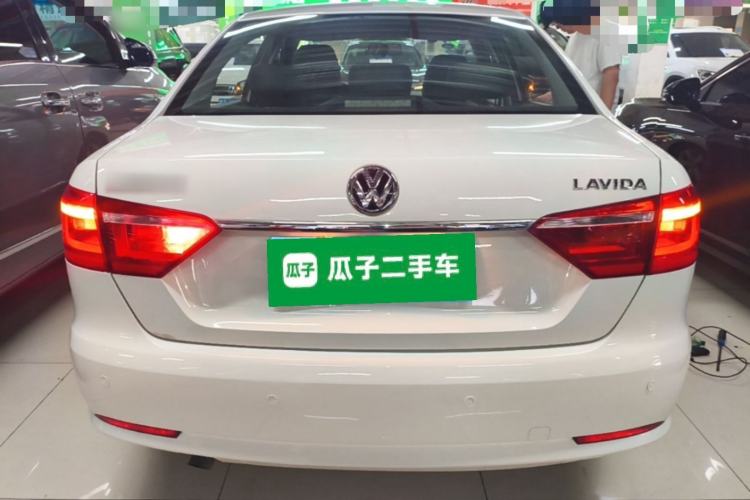 Used Volkswagen Lavida 2017 1.6L Automatic Comfort Edition Rear