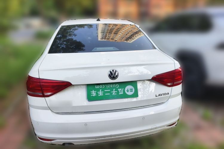 Used Volkswagen Lavida 2017 1.6L Manual Comfort Edition Rear