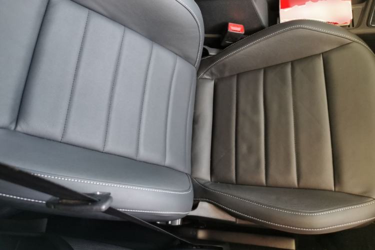 Used Volkswagen Lavida 2017 1.6L Automatic Comfort Edition Right Front Seat
