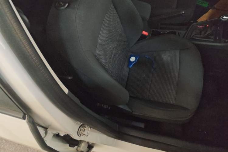 Used Volkswagen Lavida 2017 1.6L Automatic Fashion Edition Right Front Seat