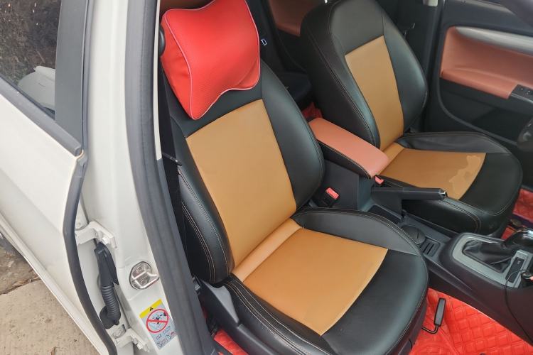 Used Volkswagen Lavida 2017 1.6L Automatic Comfort Edition Right Front Seat