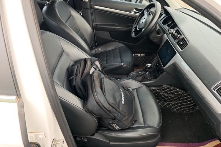 Used Volkswagen Lavida 2017 1.6L Automatic Comfort Edition Right Front Seat