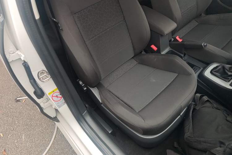 Used Volkswagen Lavida 2017 1.6L Automatic Comfort Edition Right Front Seat