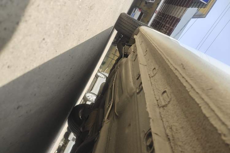 Used Volkswagen Lavida 2017 1.6L Manual Fashion Edition Right Side Sill