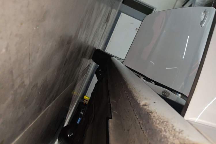 Used Volkswagen Lavida 2017 230TSI DSG Comfort Edition Right Side Sill