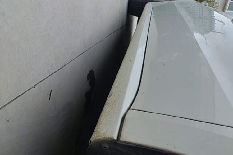 Used Volkswagen Lavida 2017 1.6L Automatic Comfort Edition Right Side Sill