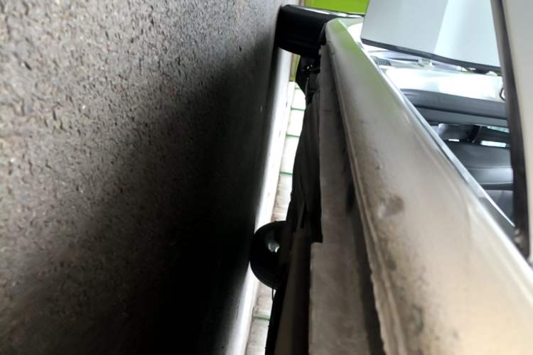 Used Volkswagen Lavida 2017 1.6L Automatic Comfort Edition Right Side Sill