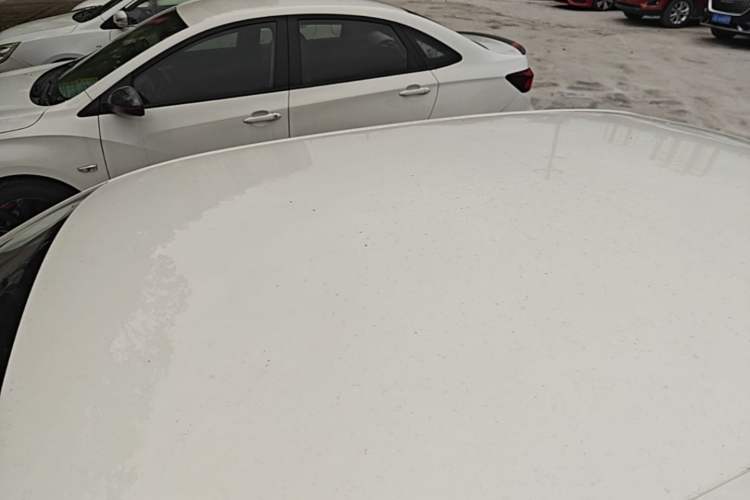 Used Volkswagen Lavida 2017 1.6L Automatic Fashion Edition Roof