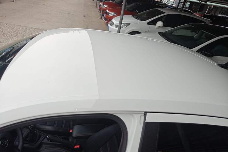 Used Volkswagen Lavida 2017 1.6L Manual Fashion Edition Roof