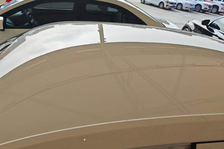 Used Volkswagen Lavida 2017 1.6L Automatic Fashion Edition Roof
